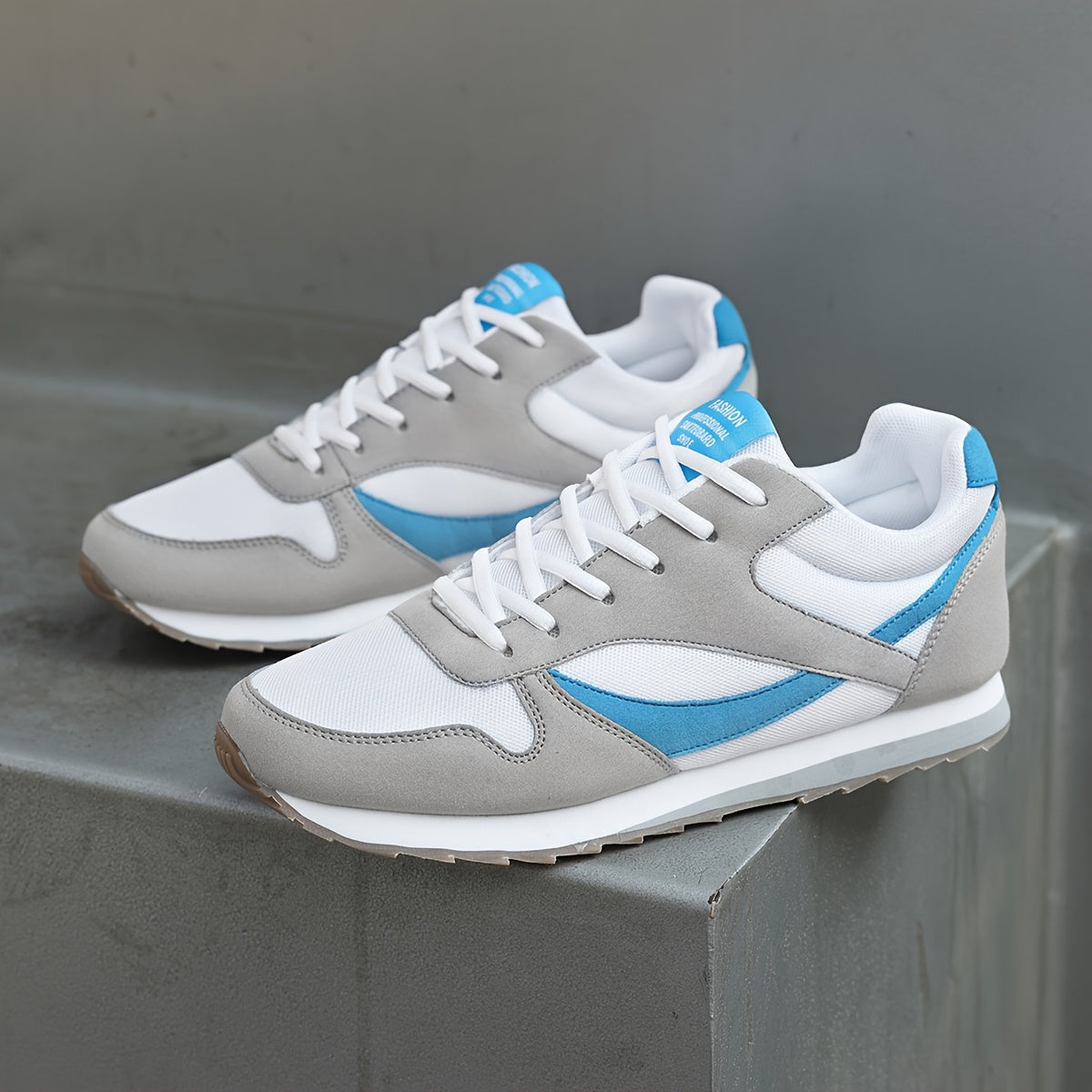 Unisex Retro-Sneaker, Low-Top, atmungsaktiv, EVA/Gummisohle, runde Spitze, Weiß & Schwarz, bequem, für alle Jahreszeiten.