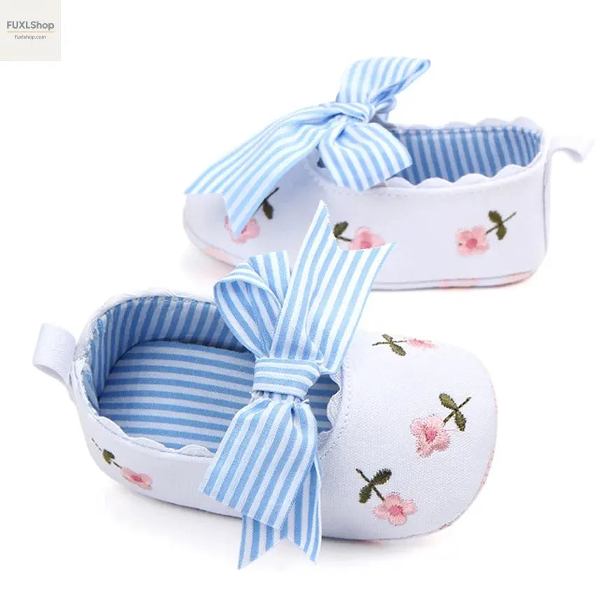 MUPLY Baby Mädchen Schuhe – Weiße Spitzenschühchen mit Blumenstickerei (0-18 Monate) - FUXL-Shopify