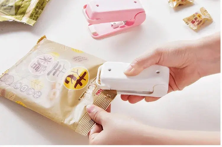 Mini Heat Bag Sealing Machine Package Sealer Bags Thermal Plastic Food Bag Closure Portable Sealer Food Packaging Heat Sealer - FUXL-Shopify