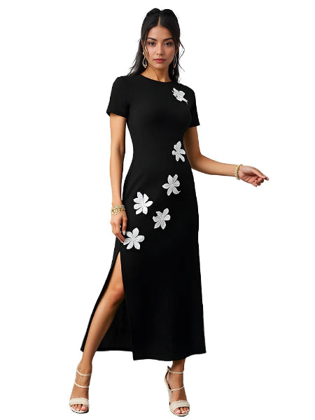 Rafiah – Sommerliches Blumenkleid mit Seitenschlitz