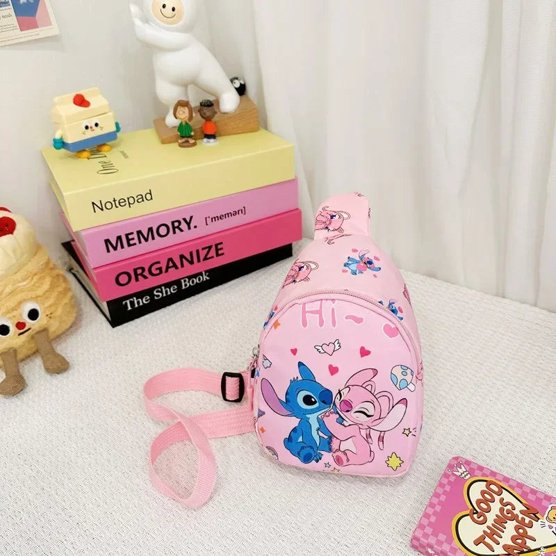 Stitch & Angel Sling Brusttasche, Cartoon-Anime-Umhängetasche, modische lässige Umhängetasche mit Münzgeldbörse für die tägliche Reise