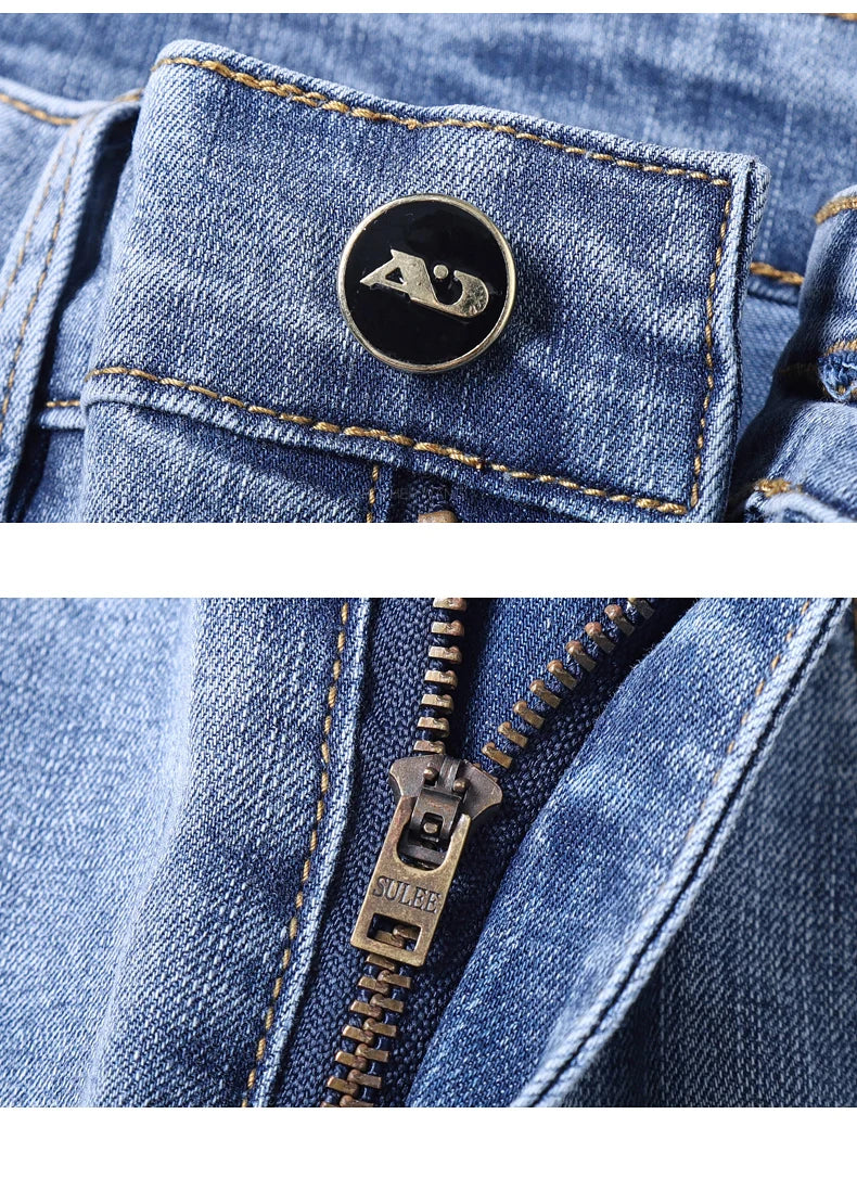 Frühlings-Herren-Jeans in Hellblau, schmal, stilvoll, lässig, Stretch-Stoff, Denim-Hose, klassische Hose, Rauchgrau