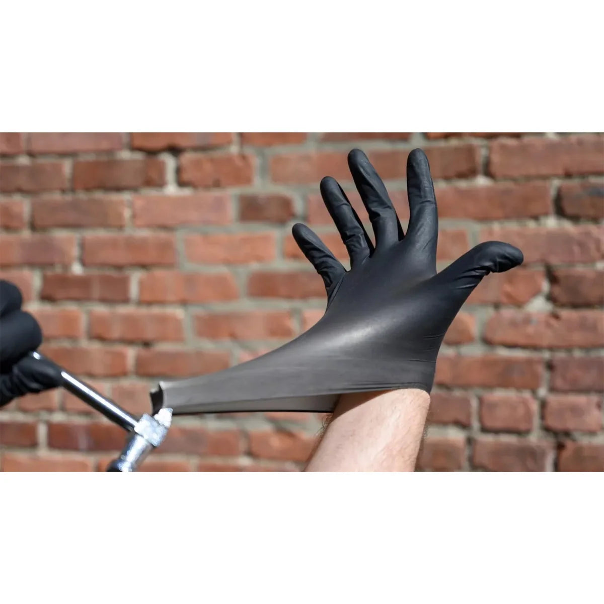 Schwarze Einmal-Handschuhe – Latexfrei für Küche & Industrie