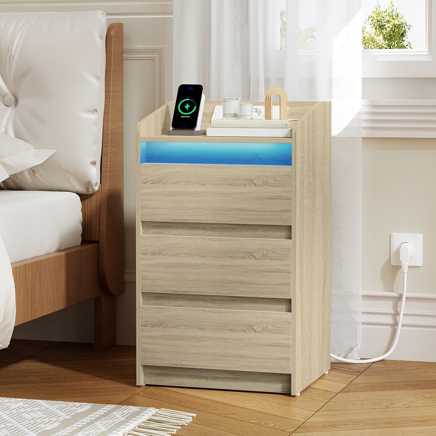 2er-Set Nachttische mit 3 Schubladen, LED-Licht & Ladestation – 2 Steckdosen, 2 USB-Ports, Weiß, ideal für Schlafzimmer & Wohnzimmer, montierbar