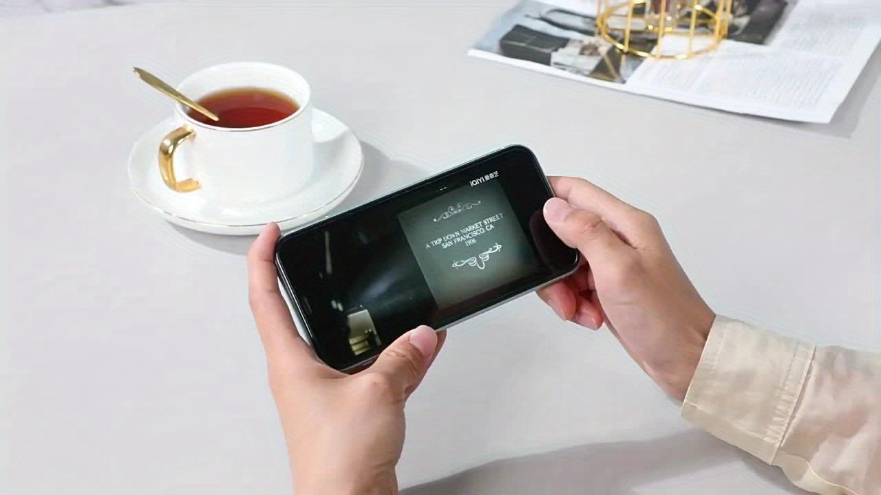 Kabelloser Stereo‑Lautsprecher mit Handyhalter und HD Surround Sound, USB, ≤36V, Polymer‑Akku