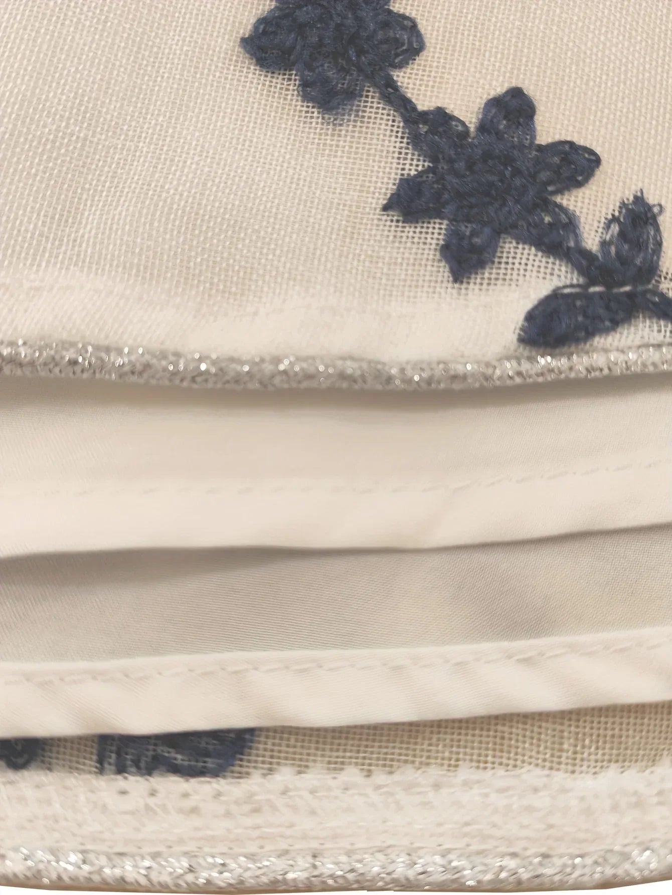Elegantes Pailletten-Abendkleid mit Stehkragen - Langarm Maxi-Kleid für festliche Anlässe - FUXLShop