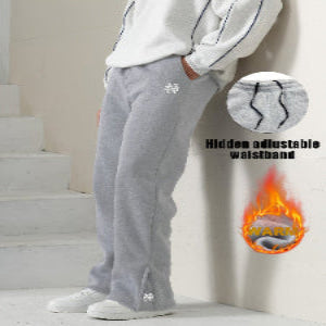 Detailansicht bestickte Winterhose aus Polyester mit leicht elastischem Stoff und geradem Bein