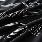 Verdunkelungsvorhänge 2er set mit geometrische wellen-muster silber auf schwarzem stoff 213cm lang und blickdicht
