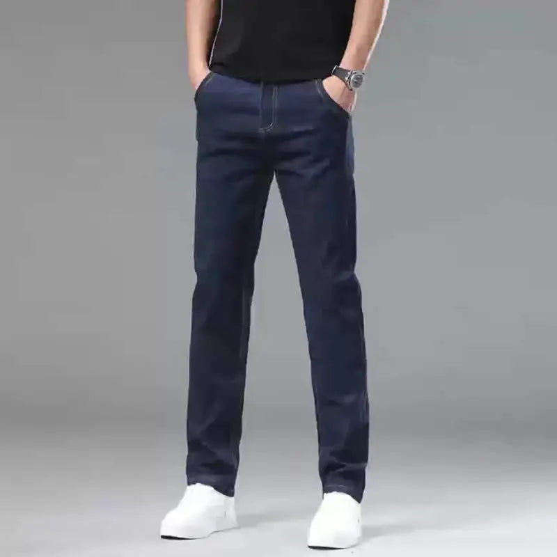 Dunkelblaue herren stoffhose aus denim mit geradem schnitt und sichtbaren nähte für besondere anlässe