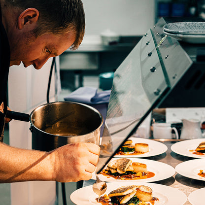 12-teiliges Edelstahl-Topfset mit Pfanne & Glasdeckeln – Für alle Herdarten