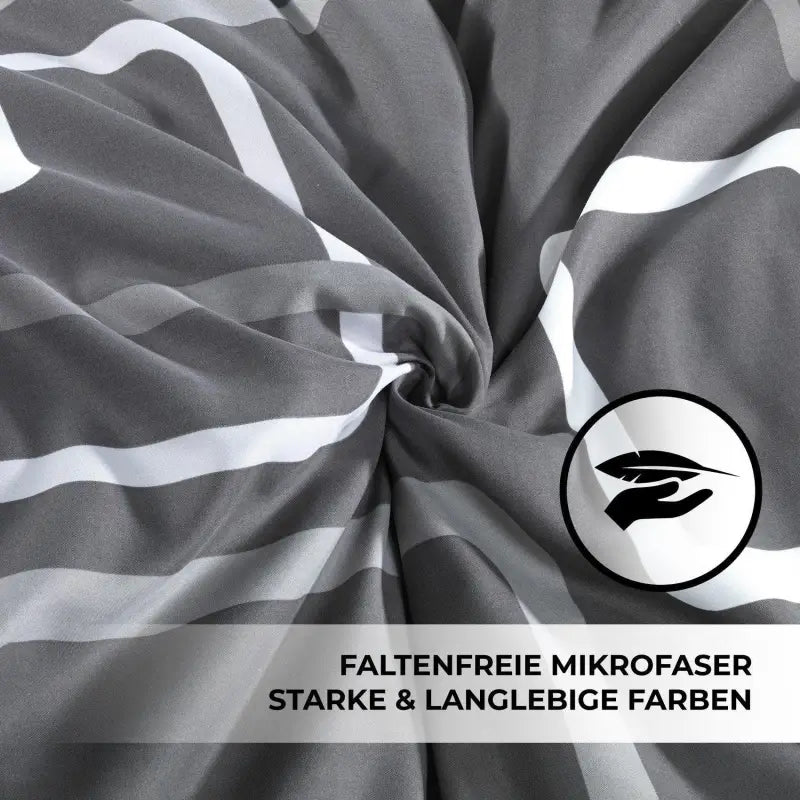 Grau weiß gestreiftes mikrofasern bettwäsche-set 135x200 4-teilig mit weicher, bügelfreier textur für allergiker