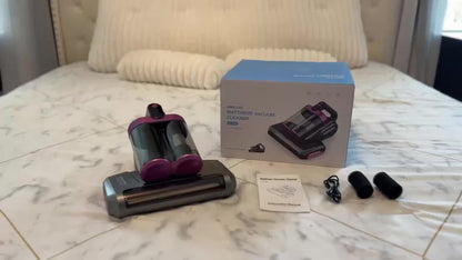 Handstaubsauger im Einsatz zur Reinigung von Haustierhaaren