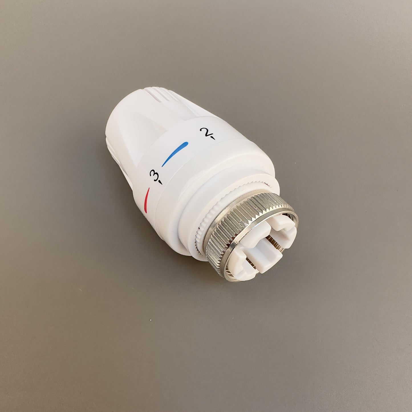 3er-Set Smart Thermostat-Ventilköpfe – M30x1,5 Gewinde, Temperaturregelung 4–120 °C, Weiß ABS + Bronze, für Heizkörper in Haus & Büro