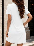 Weißes damen hauskleid 2er-set in plus size aus 100% baumwolle mit kurzem ärmel und lässiger passform