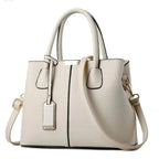 Damen-Leder-Handtasche-_-Modische-Schultertasche-aus-PU-mit-Reissverschluss-_-Innenfachern-FUXL-Shopify-44072870 - FUXLShop