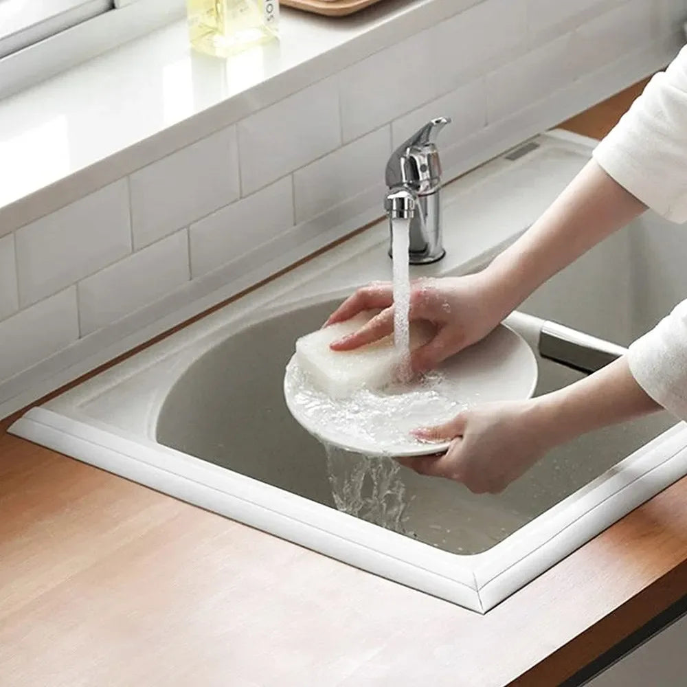 Selbstklebendes PVC-Dichtungsband 3,2m – Wasserdicht für Bad, Dusche & Küche