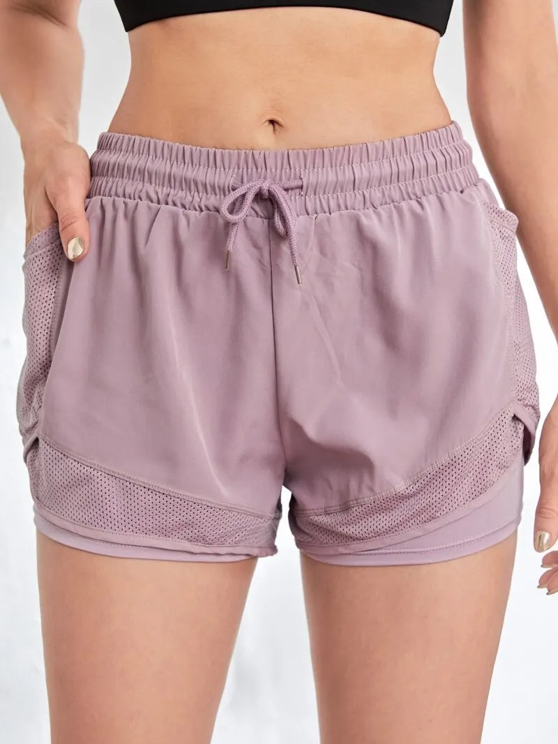 Elastische Sportshorts für Damen, Shorts mit Taschen, gefälschte zweiteilige Yoga-Leggings zum Laufen und Training