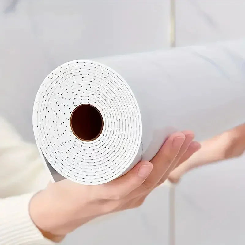 Künstliche 3D-Marmorfliesen-Bodenaufkleber zum Selbermachen, selbstklebende Deckenfliesen eignen sich zum Dekorieren von Wohnzimmern und Küchen