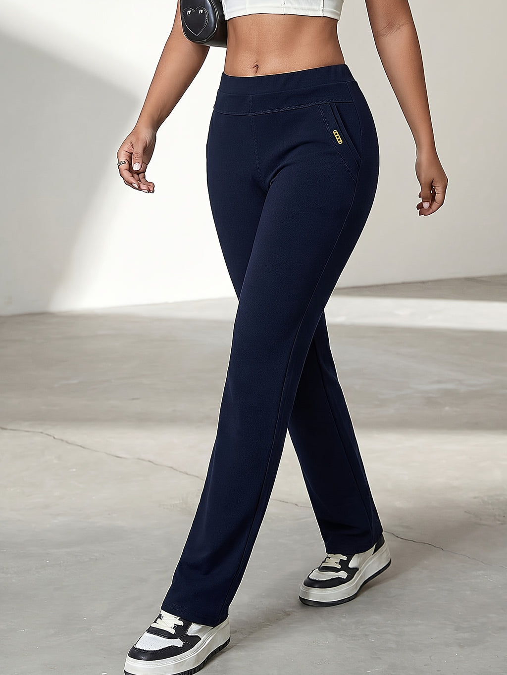 Damen-Schlupfhose mit hohem Bund und Taschen