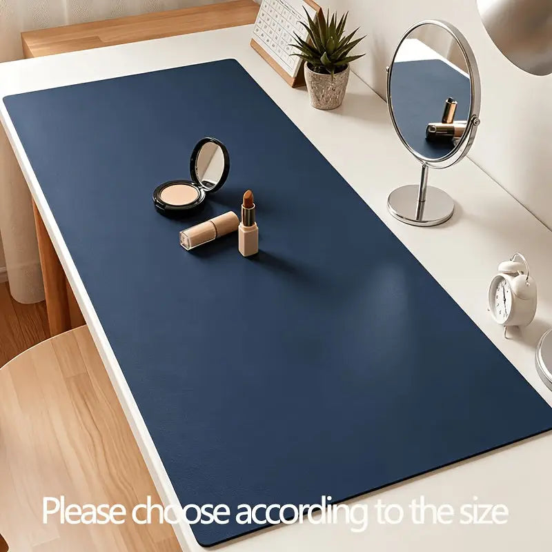Deep navy blaue schminktisch-unterlage aus kunstleder mit glatter, rutschfester oberfläche vanity pad wasserabweisend
