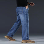 Herren Loose Fit Jeans Royal Blue – Seitenansicht Straight Leg Schnitt